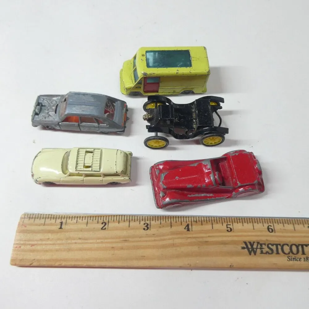 Vintage Diecast Car Lot - Midgetoy Husky Walk-Thru Van Majorette